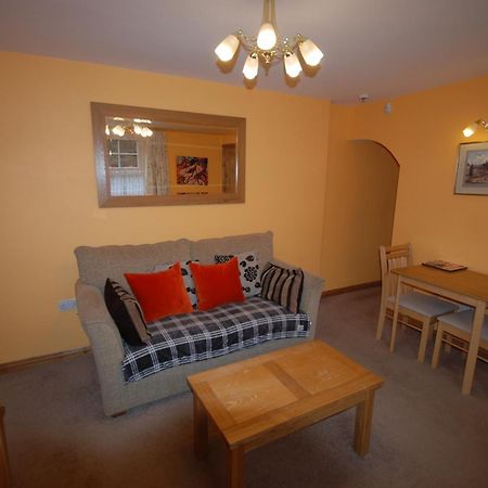 Saltburn Holidays Primrose Cottage Guisborough Room photo
